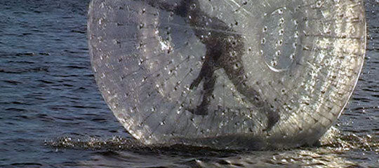 aqua_zorbing